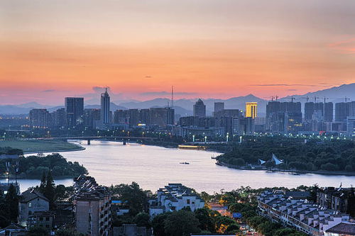 衢州舟山臺(tái)州麗水深入學(xué)習(xí)貫徹省委全會(huì)精神 筑基礎(chǔ)亮底色,匯聚共同富裕強(qiáng)大合力